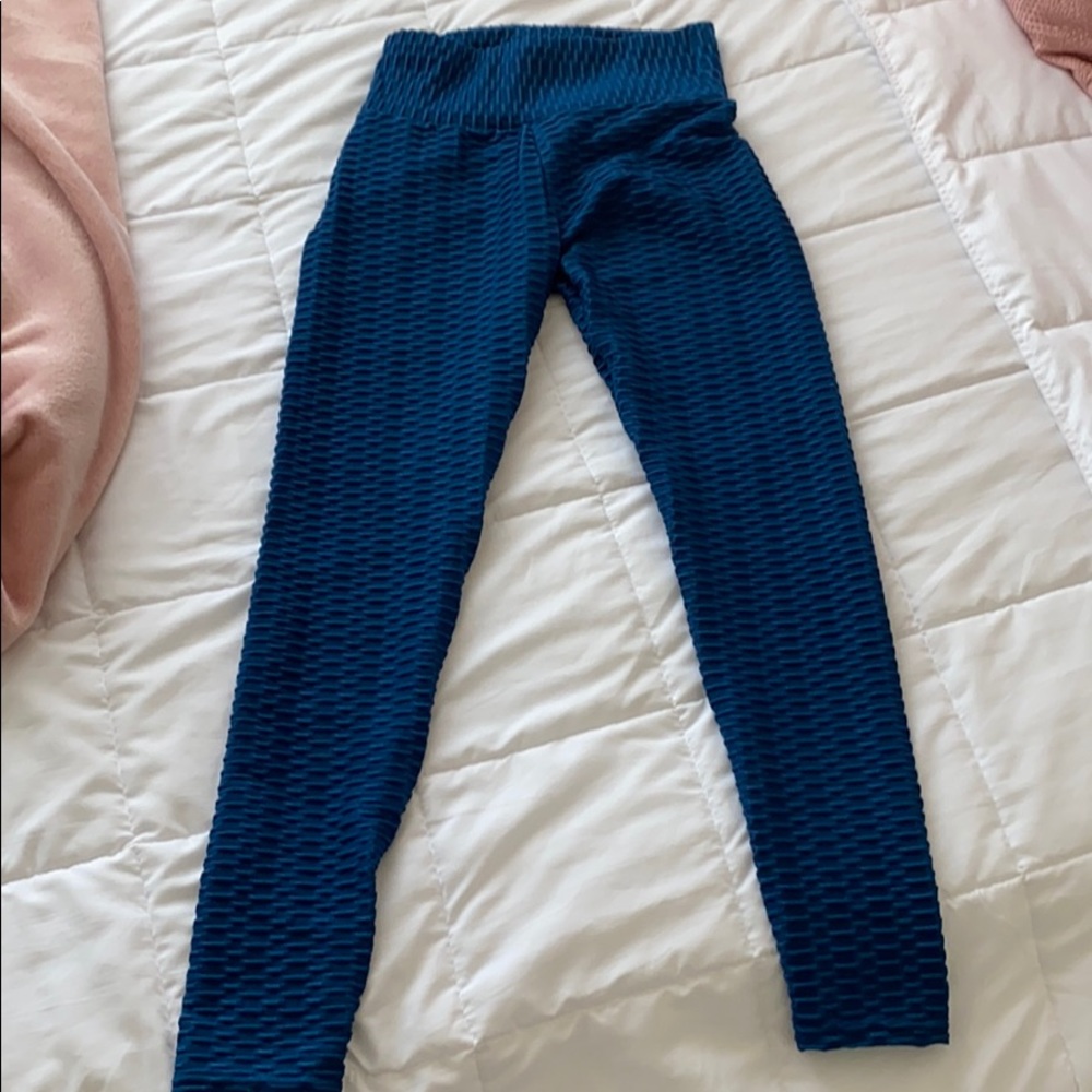 Butt lifting leggins💜 anti-cellulite